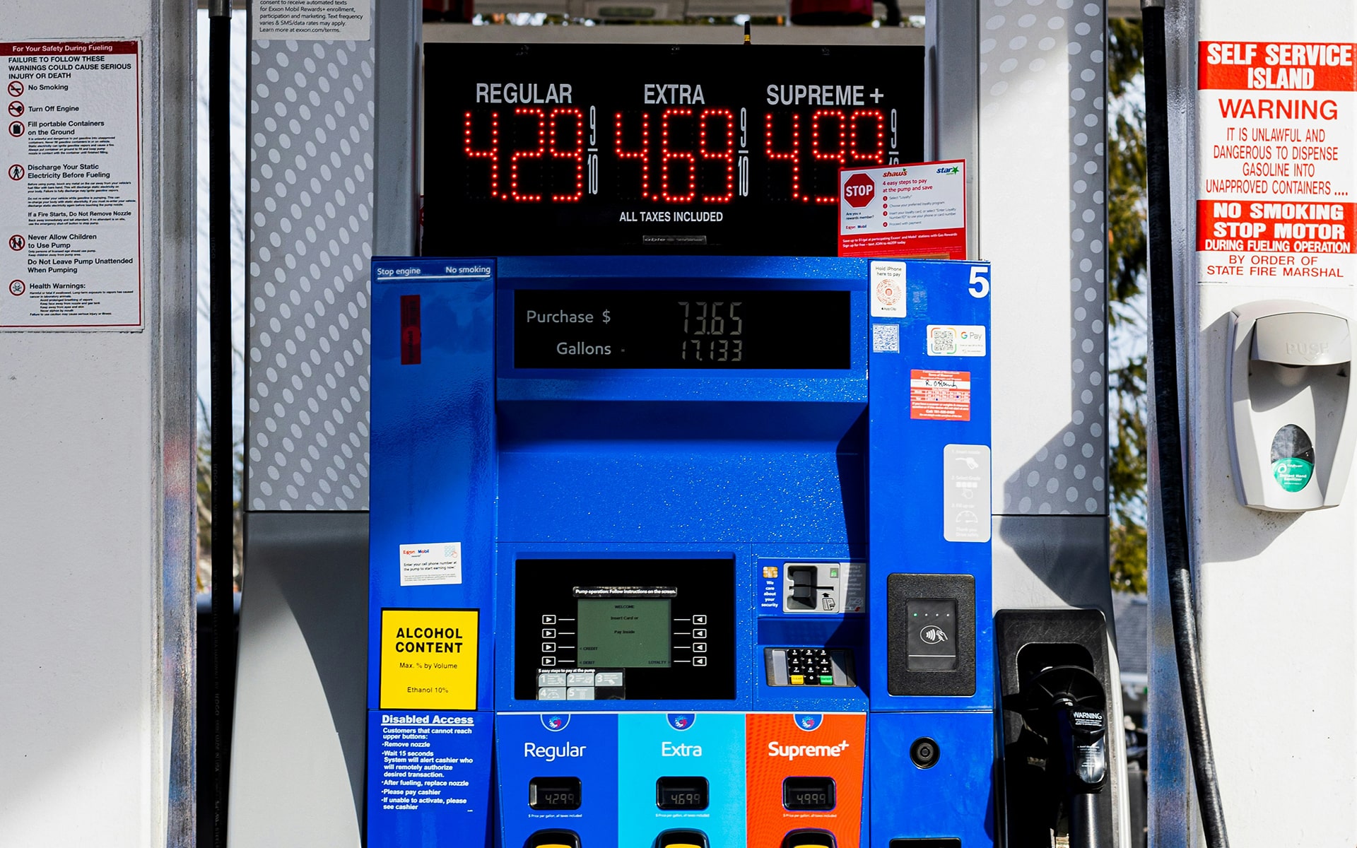 Gas-station-gas-prices-min